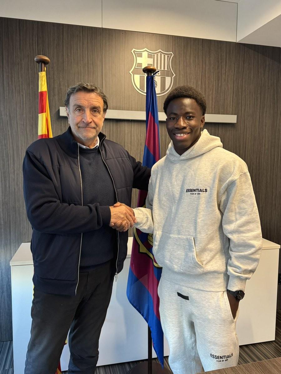 kaiyun-官方：巴萨与15岁通卡拉就续约达成协议，将在球员16岁时生效